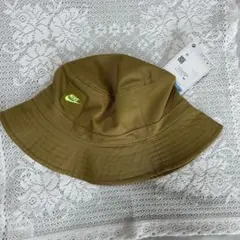 Item thumbnail for item b7813341-d7c3-4c79-be2d-b27c073b0605