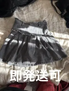 ナイスクラップ グレー デニム プリーツスカート フリル付き