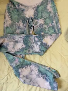 THE NORTH FACE タイダイ柄 レギンスのサムネイル