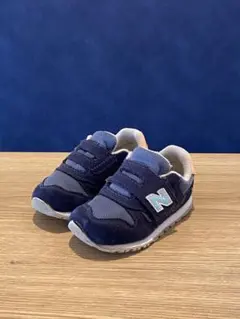 【水洗済】ニューバランス　13.5cmキッズ　スニーカー　373 清潔　ネイビー