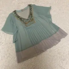 Diagram ダイアグラム　ビジューブラウス　プリーツ　シフォン素材　緑　S