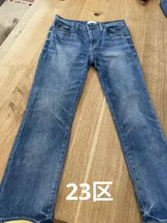 23区 DENIM ボーイフレンドデニムパンツ ジーンズ　W62〜66のサムネイル