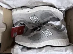 新品未使用　ニューバランス　ML2002RC 27cmです。