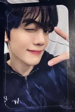 ZEROBASEONE ワルツ 香港 トレカ VIP 12/20 ギュビン