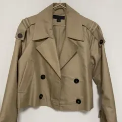 ショートダブルブレストトレンチコート ZARA xsサイズのサムネイル