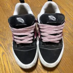 VANS OFF THE WALL スニーカー ブラック ピンク　スケシューのサムネイル