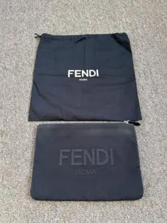 FENDI クラッチバッグ