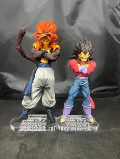 HQDX　SS4 ゴジータ&ベジータ　ドラゴンボールGT　フィギュア台座セット