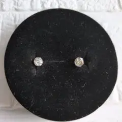 #鑑別書付　合計1.0カラット.アップ　プラチナダイヤモンド　ピアス