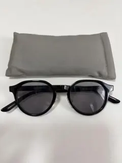 BEAMS サングラス　ブラックのサムネイル