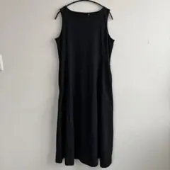 【美品】ユニクロ　ウルトラストレッチエアリズムワンピース　L