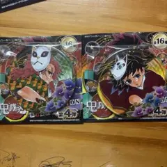 鬼滅の刃 冨岡義勇＆錆兎 コレクション缶バッジ プチ 子供時代 - メルカリ