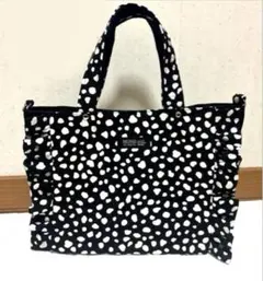 サイドポケット付きトートバッグ　ダルメシアン柄フリル　モノトーン　ハンドメイド