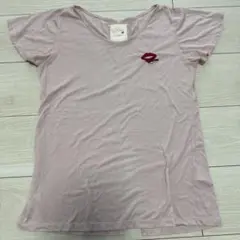 Laymee ピンク 半袖Tシャツ 口紅刺繍のサムネイル