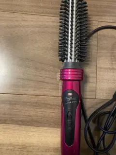 カールヘアアイロン ブラシ型 ピンク
