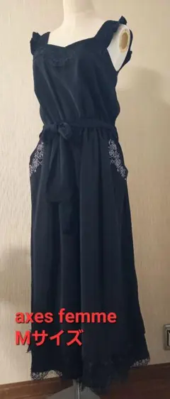 axes femme サロペットパンツ　Mサイズ　黒・刺繍入り
