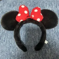 Item thumbnail for item 985f63b7-972d-4cc7-ab0d-836ca5d60b1b