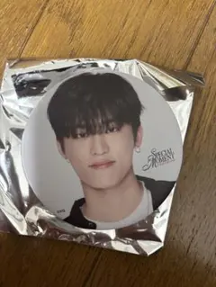 treasure ジョンウ 缶バッチ