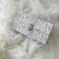 Item thumbnail for item 4a35030f-823f-43b1-994f-f256e9272a8d