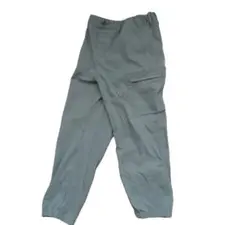 ユニクロ　130　 カーゴパンツ　ゴムウエスト　オリーブカーキ