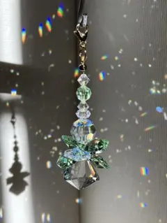 Item thumbnail for item 03aadd61-a944-4cb3-8cad-106c4f4b1c58