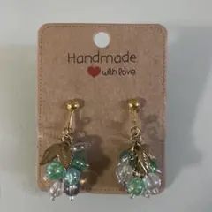 ハンドメイド ビーズイヤリング