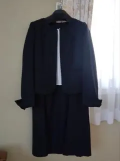 新品同様☆anysis☆セレモニースーツ2（M）9号