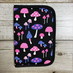 レトロポップネオンカラーきのこ　ハンドメイド　お薬手帳ケース