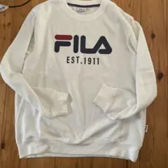FILA トレーナー Mサイズ ホワイト 裏起毛