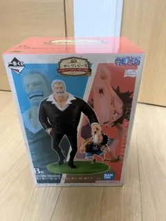 新品未使用未開封♡ワンピース一番くじB賞♡ガープ&ルフィ