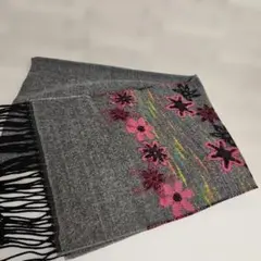 ◾フランス製　マフラー　アクリル　グレー×ピンクお花