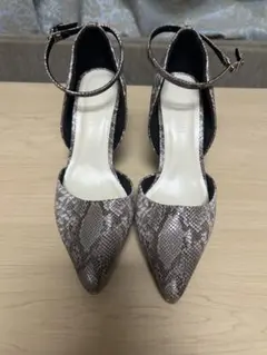 美品！パンプス ヒール 24cm 7センチヒール