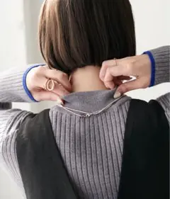 新品未使用タグ付★DISCOATモチモチリブパイピングハイネックプルオーバー