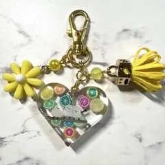 7017☆ シマエナガ　キーホルダー　チャーム　レジン　ハンドメイド