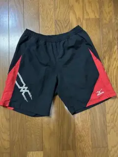ミズノ ハーフパンツ Mサイズ 黒赤