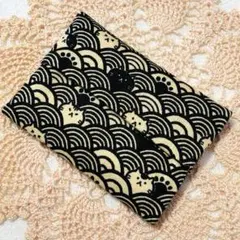 ハンドメイド　ポケットティッシュケース　青海波　猫