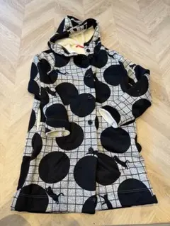 グラニフ　アウター　黒猫　ドット