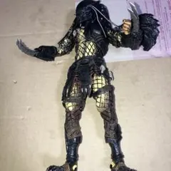 ネカ　ジャンク　サーペントプレデター　neca メルカリ