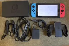 Nintendo Switch 本体 青/赤 64GB microSDカード付き