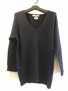 【as know as d de base】Vニット　美品