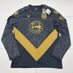 やまる　PUMA ジュビロ磐田 プラクティスウェア Mサイズ ジュビロ磐田PUMA 長袖プラクティスシャツ Mサイズ - メルカリ