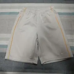 Item thumbnail for item ba17e0c5-56d9-4948-959f-64b7f46f4b78