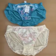 【新品】triumph ショーツ2枚