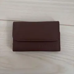 ブラウン 合成皮革 フラップ式カードケース