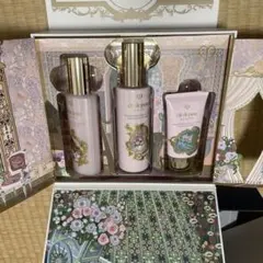 クレ・ド・ポー ボーテ　2024年ラディアンスギフト　ブルーブラック　資生堂