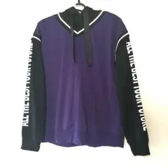 紫色フード付きトレーナー新品