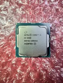 美品 動作確認済 Intel Core i5 9500 3.00GHz
