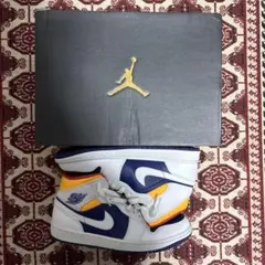 AIR JORDAN 1MID White Blue Orange