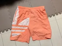 adidas Originals ショートパンツ オレンジのサムネイル