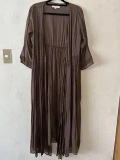 Item thumbnail for item e87109c6-5b67-4100-8a6e-bb4d6f5370b5